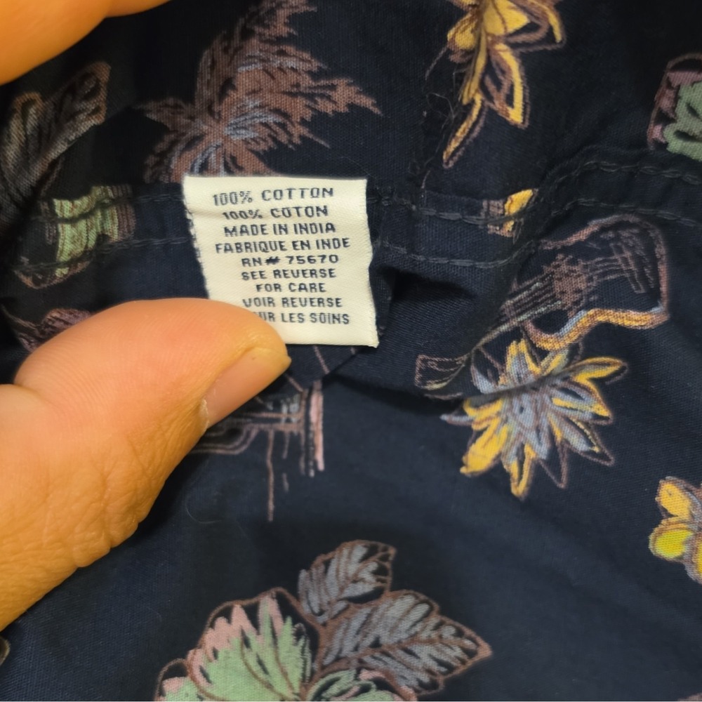 MBX Resort Collection Men's Cotton Button-Up Tropical Floral M Navy #266 - Picture 7 of 9